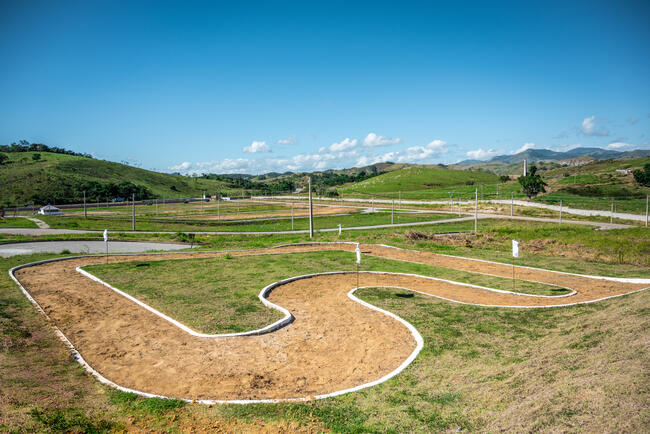 Terreno no Condomínio Holiday Park Land II, em Itaboraí/RJ com 152m2