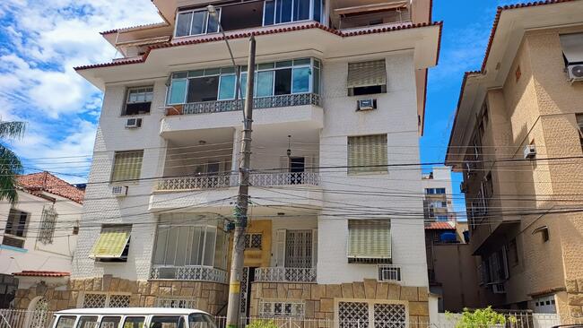 Apto com direito a uma vaga na garagem na Tijuca/RJ