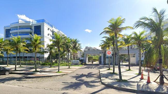 Apto na Av. Lucio Costa, Condomínio Les Résidences Saint Tropez, Barra da Tijuca/RJ