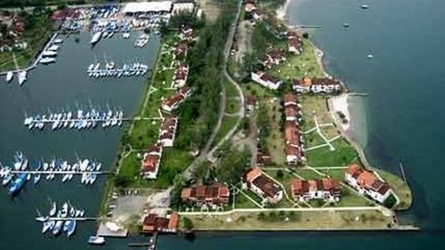 Área de terras de de 1.178,92m2 no Condomínio de Alto Padrão Porto Bracuhy, Angra dos Reis/RJ