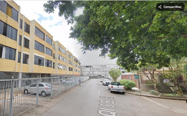 Apto com aprox. 56,06 m2 e direito a 1 vaga de garagem, localizado em Guara I/DF