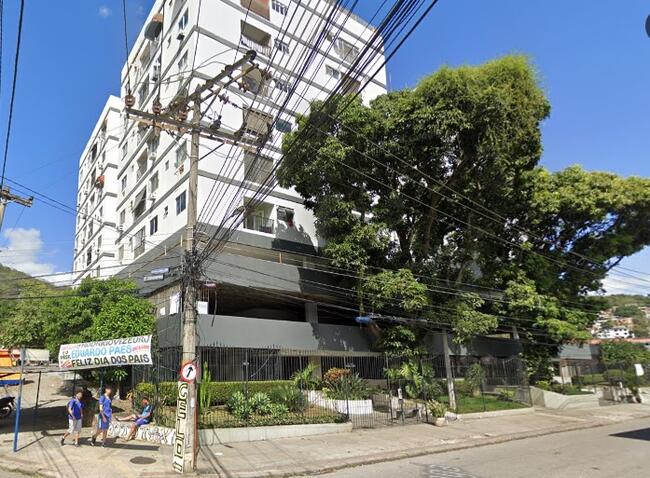 Apto área edificada de 132 m2 na Rua Baronesa, Praça Seca, Rio de Janeiro/RJ