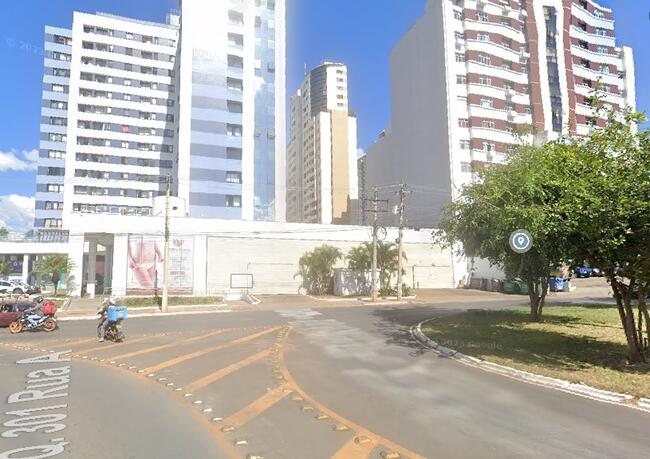 Apto com área real total de 95,66 m2, na Rua A, Conjunto 01, Quadra 301, Águas Claras/DF.