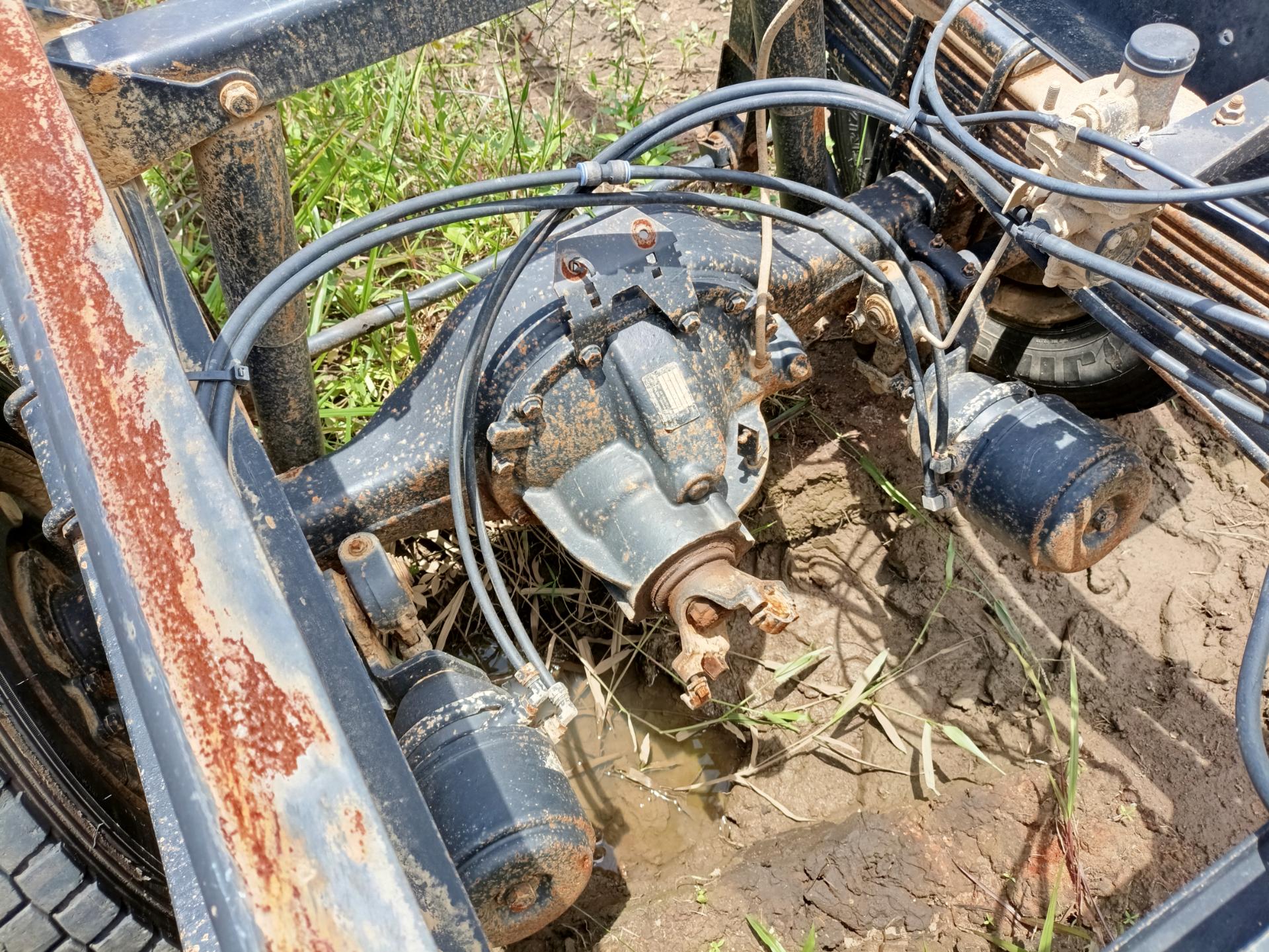 M.BENZ/ACCELO 815 - 2013/2013 - leilão extrajudicial - Bayeux PB - lance mínimo R$ 77.600