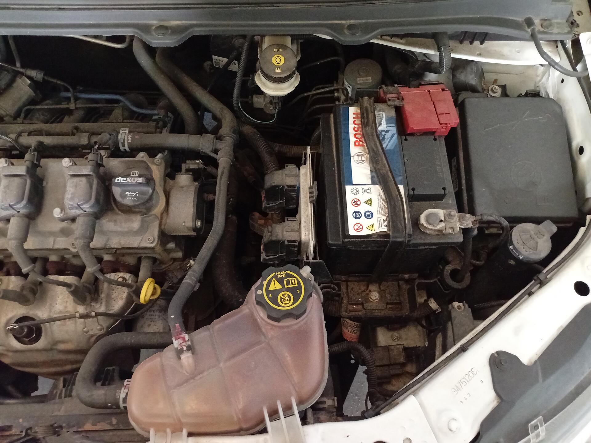 CHEVROLET / ONIX JOY 1.0 8V MT6 ECO4P COM AG - leilão extrajudicial - Não informado PB