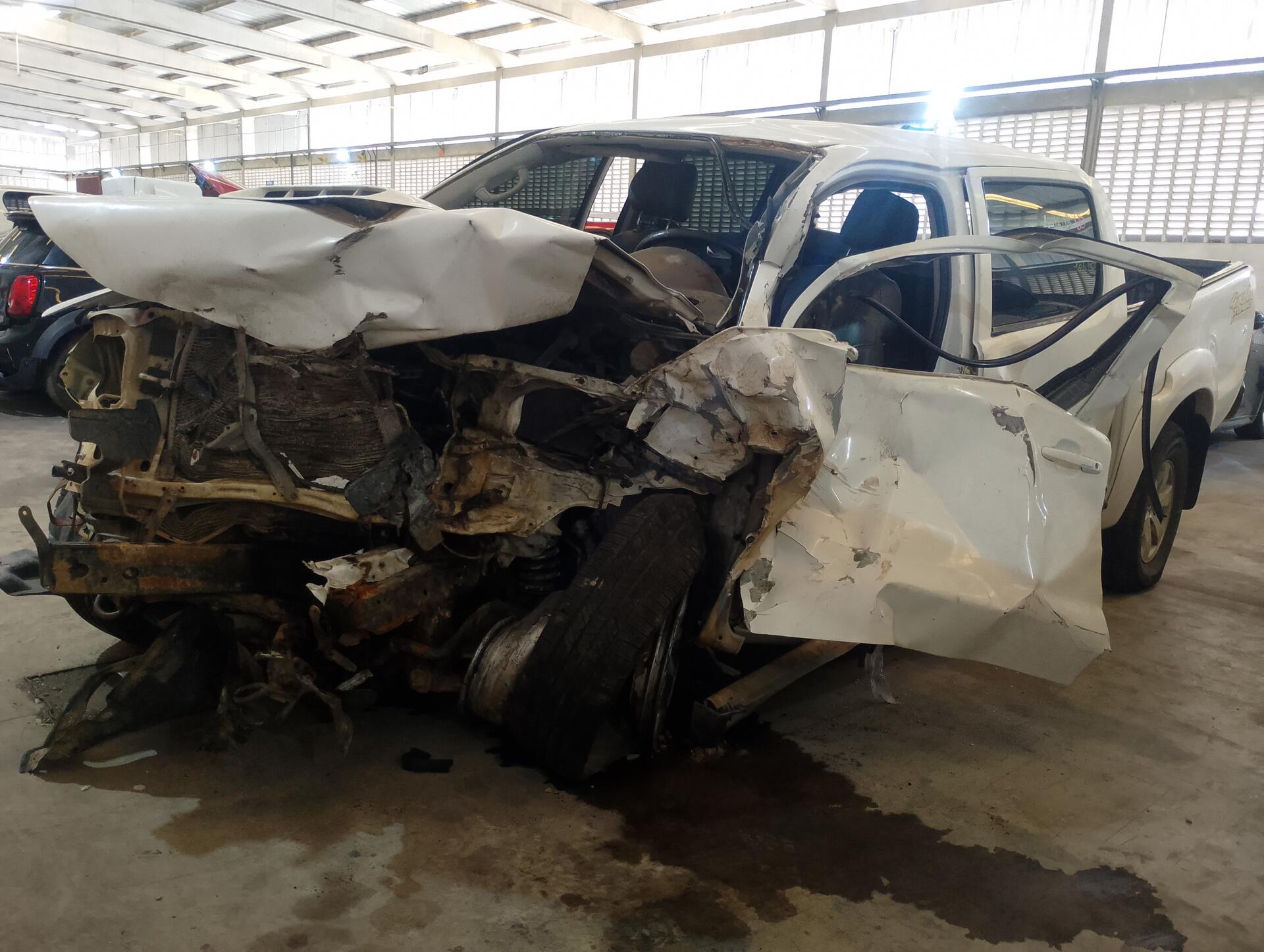 TOYOTA / HILUX CD SRV D4-D 4X4 3.0 TDI DSL AUT - leilão extrajudicial - Não informado PB