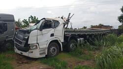 (SUCATA) SCANIA / P320 B8X2 2024/2025