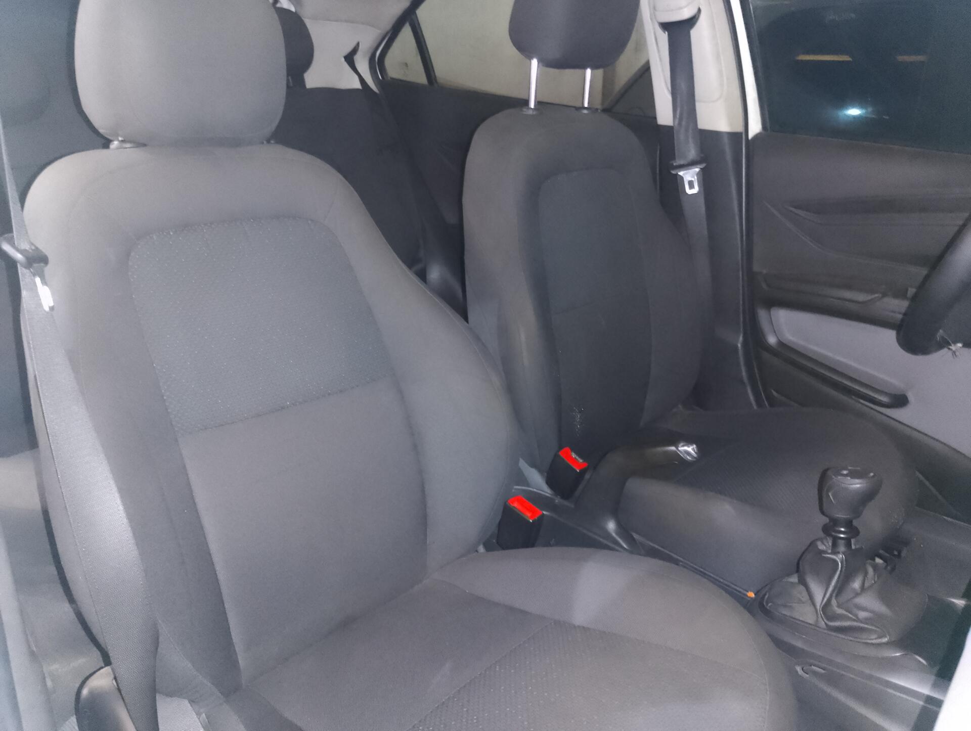 CHEVROLET / ONIX JOY 1.0 8V MT6 FLEX 2017/2018 — foto 26 de 36