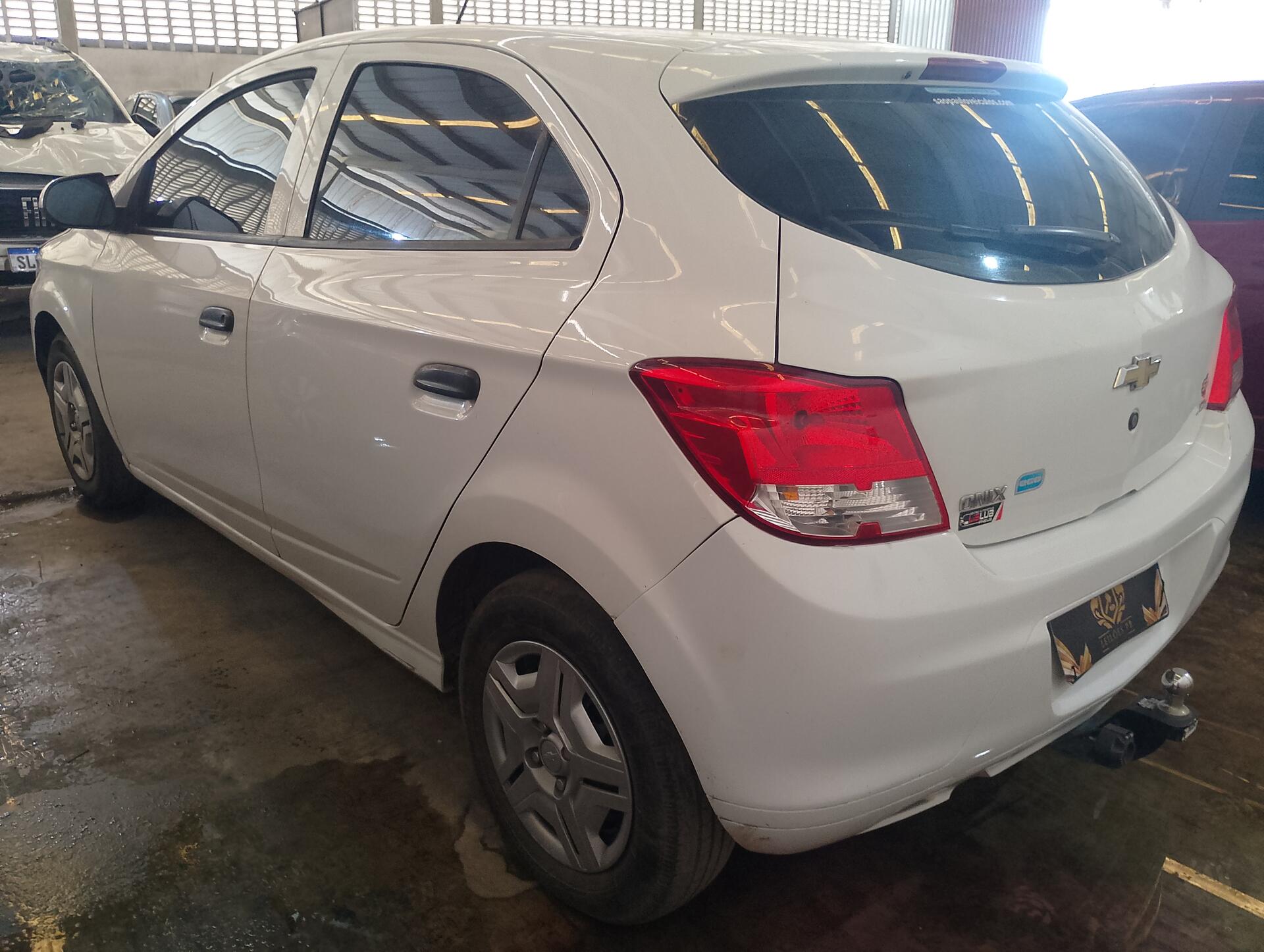 CHEVROLET / ONIX JOY 1.0 8V MT6 FLEX 2017/2018 — foto 33 de 36