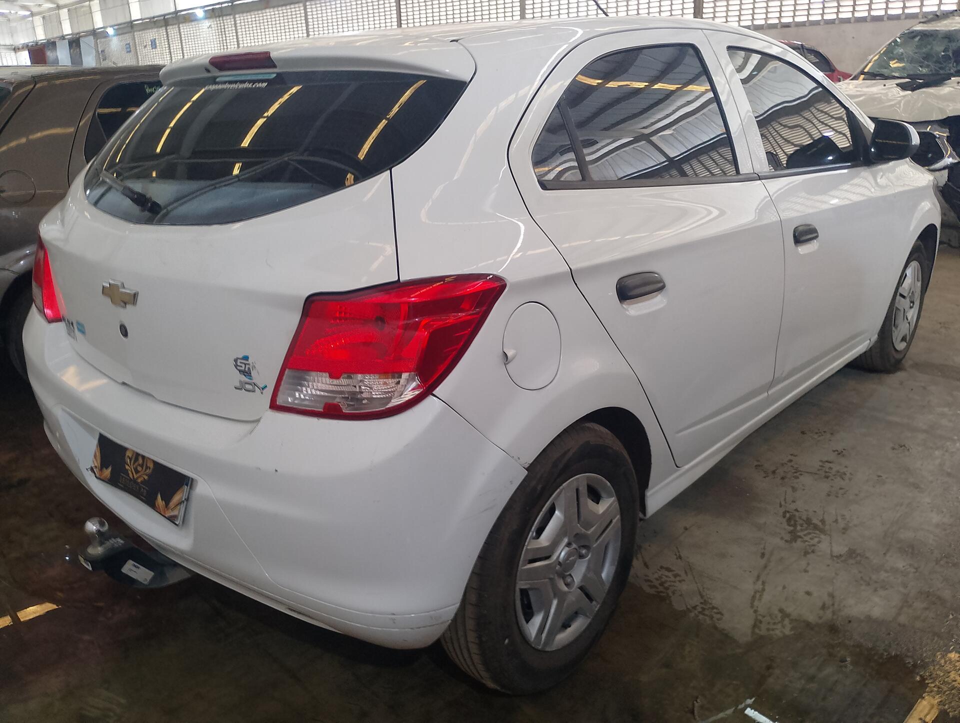 CHEVROLET / ONIX JOY 1.0 8V MT6 FLEX 2017/2018 — foto 34 de 36