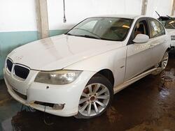 Foto de BMW / 320I PG51 GASOLINA 2010/2011