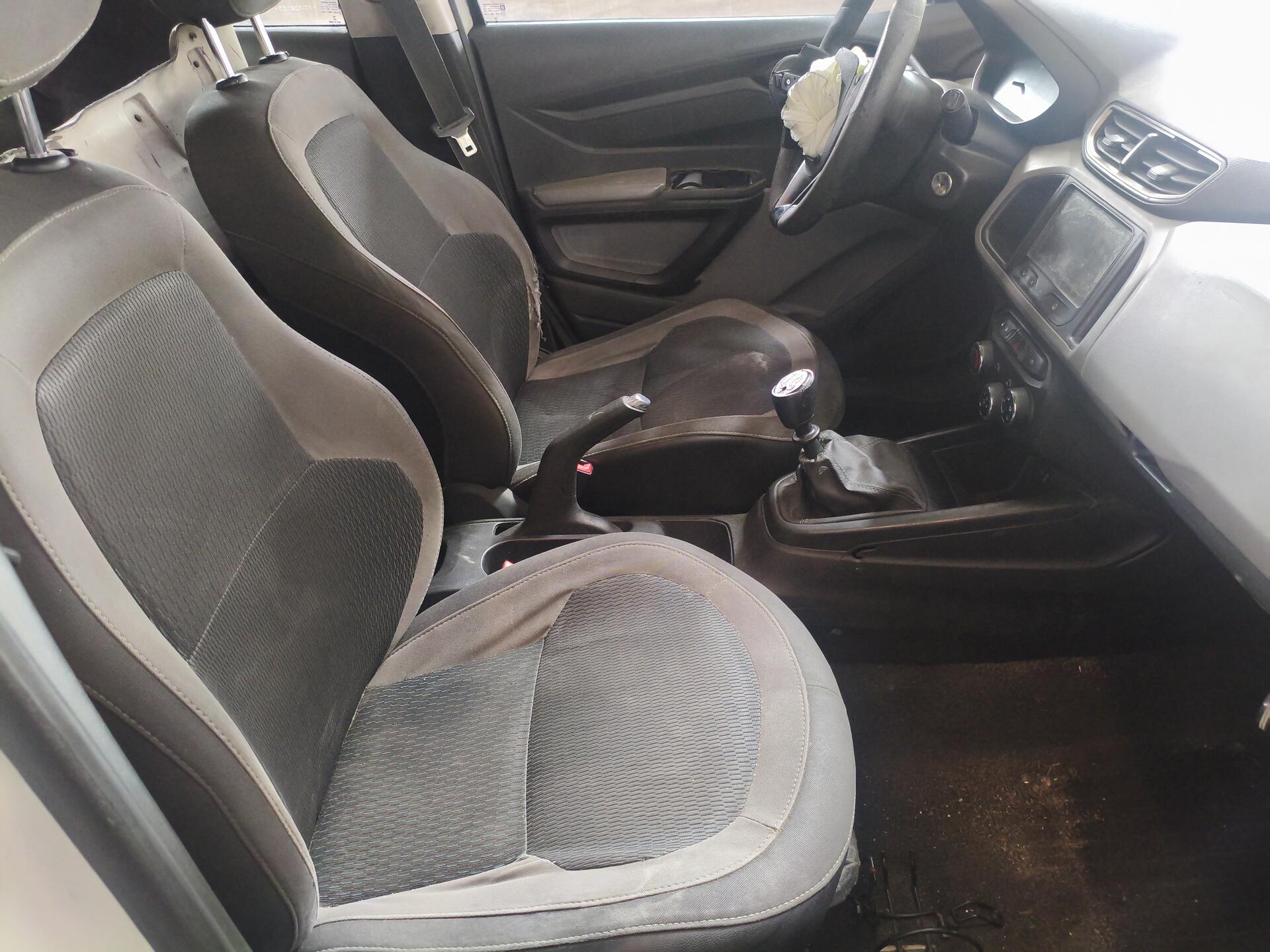 CHEVROLET / ONIX 1.0MT LT FLEX 2014/2015 — foto 11 de 11
