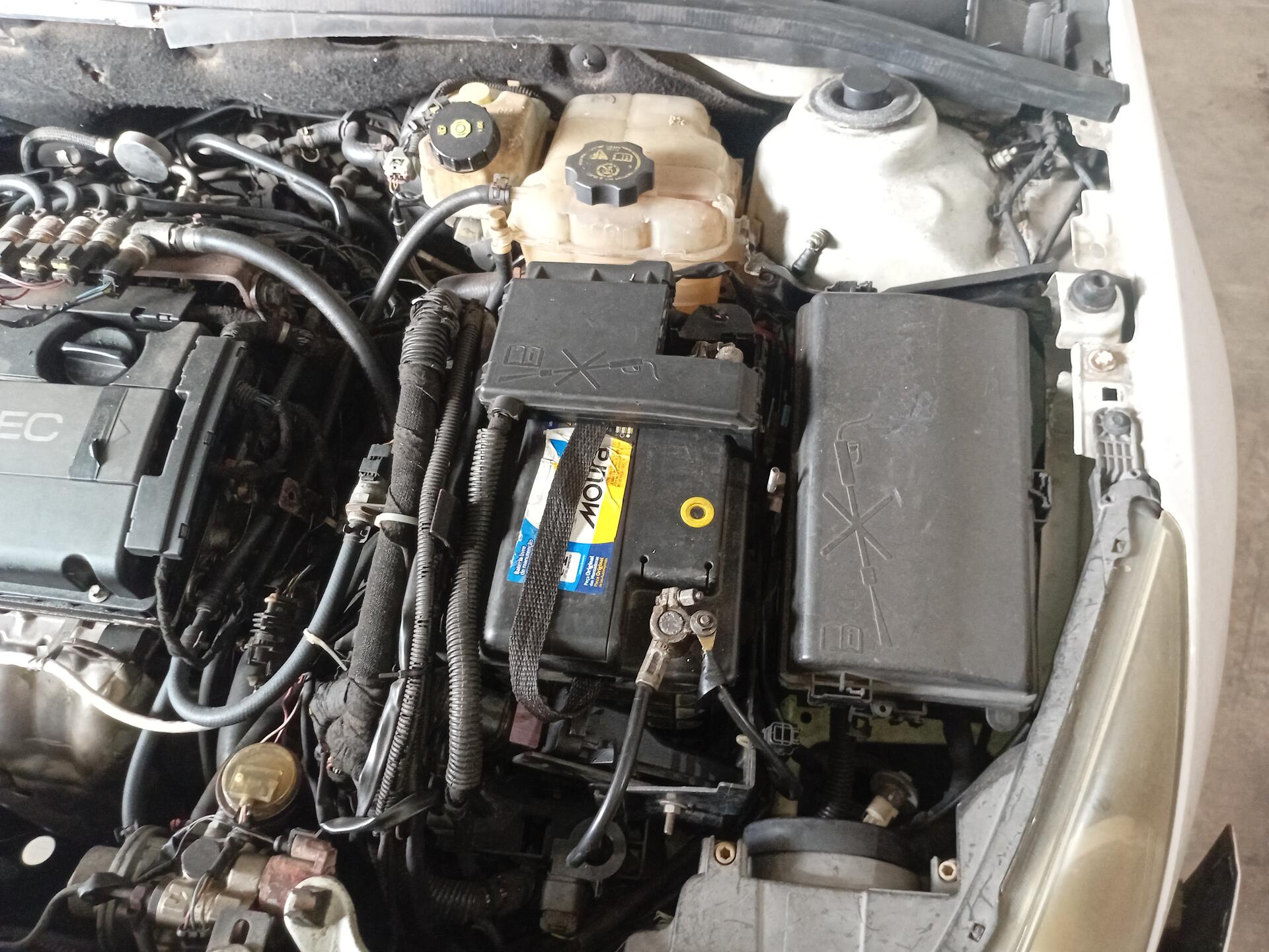 CHEVROLET / CRUZE SEDAN LTZ 1.8 16V 4P AUT GNV_FLEX 2014/2014 — foto 15 de 40