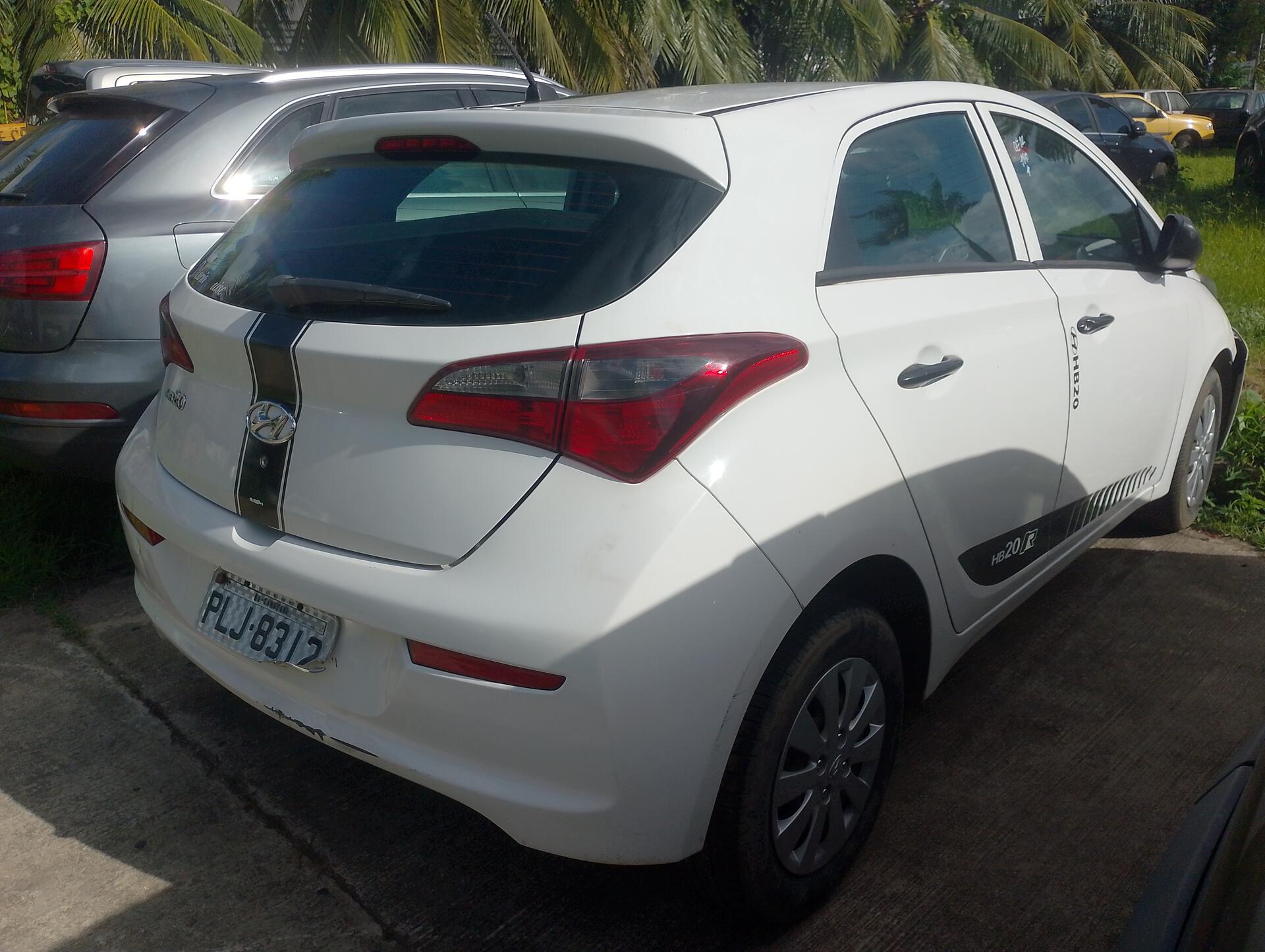 HYUNDAI / HB20 HATCH UNIQUE 1.0 12V MEC FLEX 2018/2019 — foto 15 de 38