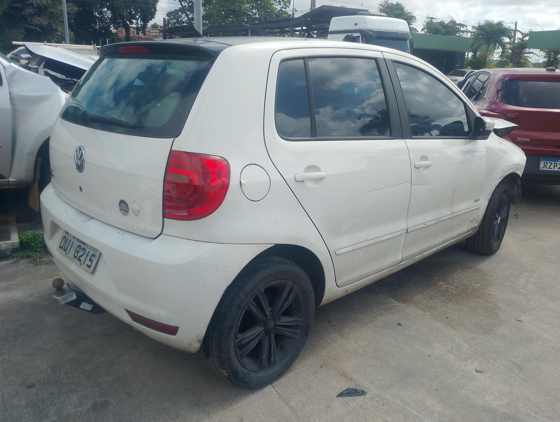 VOLKSWAGEN / FOX G2 1.0 MI TOTAL 8V 5P FLEX 2013/2014 — foto 18 de 40