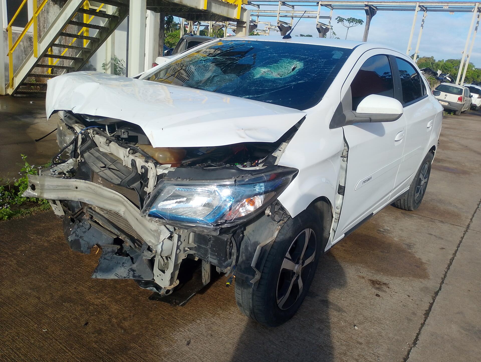 CHEVROLET / PRISMA SEDAN LT 1.4 8V 4P AUT FLEX 2015/2015 — foto 24 de 40