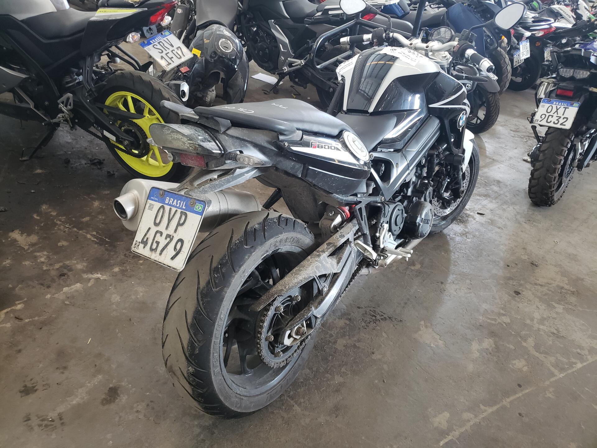 BMW / F 800 R 798 CC GASOLINA 2014/2015 — foto 10 de 31