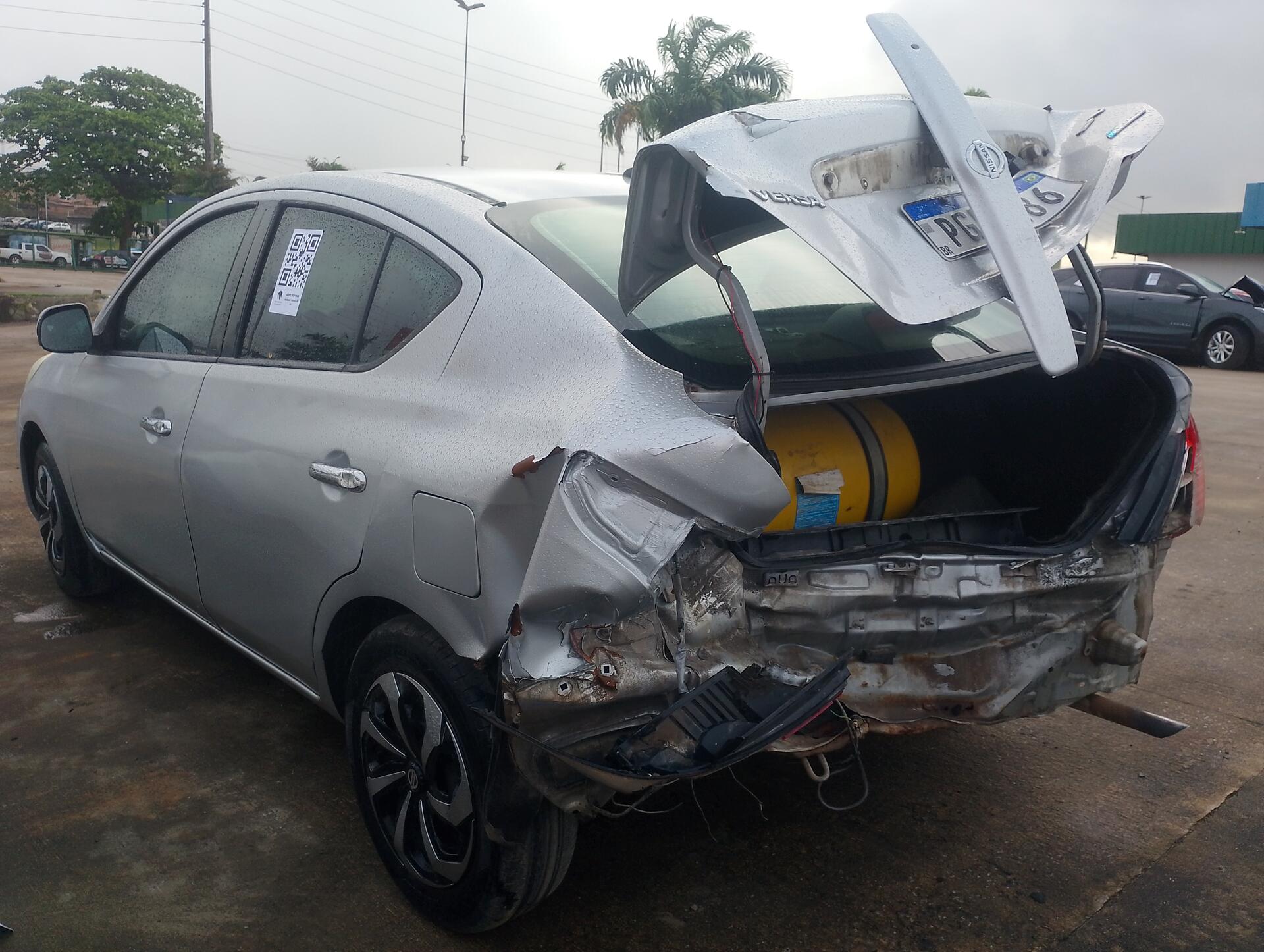 NISSAN / VERSA SV 1.6 16V MEC 4P GNV_FLEX 2012/2013 — foto 19 de 40