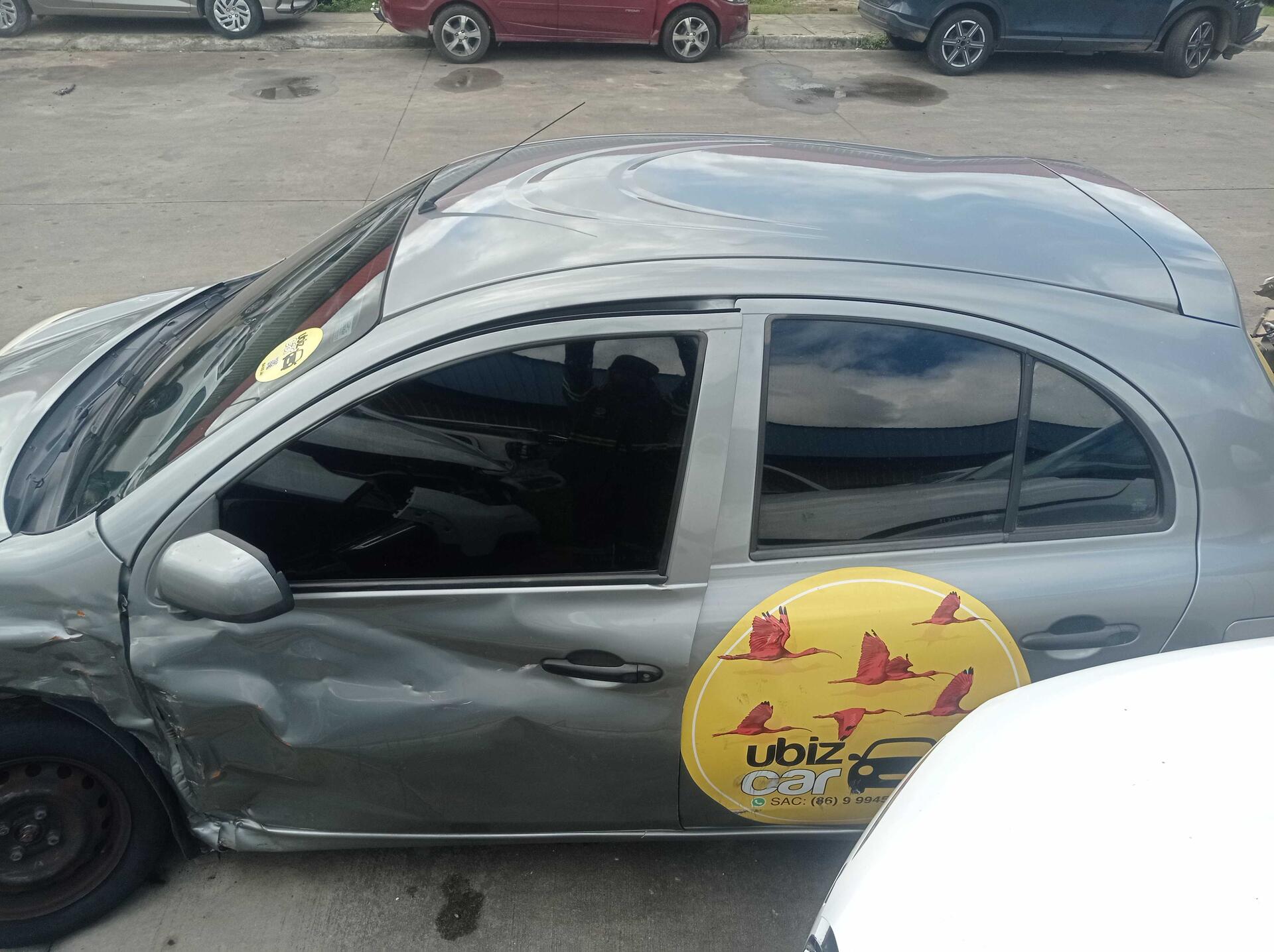 NISSAN / MARCH S 1.0 16V 4P A/G FLEX 2012/2013 — foto 14 de 35