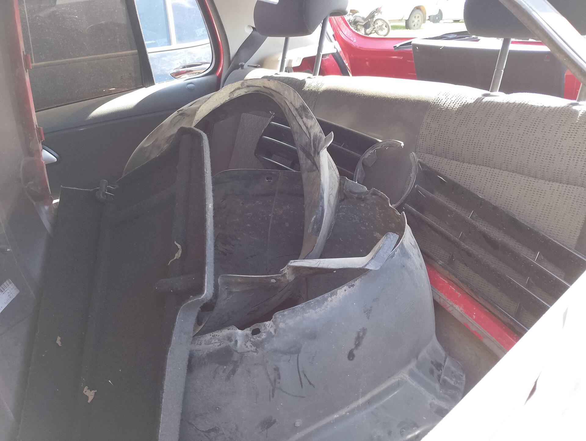 (SUCATA) VOLKSWAGEN / FOX G2 1.0 MI TOTAL 8V 5P 2012/2013 — foto 8 de 17