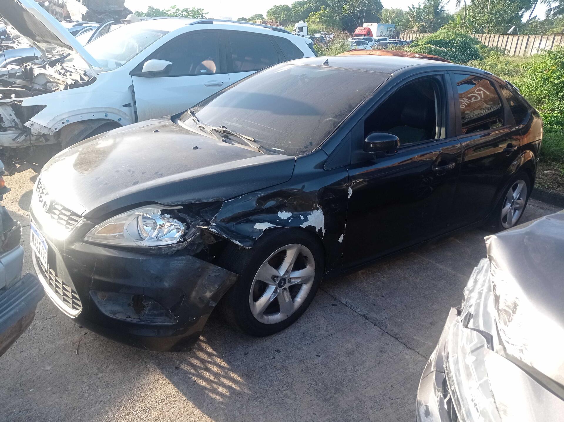 (SUCATA) FORD / FOCUS HATCH S/SE 1.6 16 4P FLEX 2010/2011 — foto 10 de 20