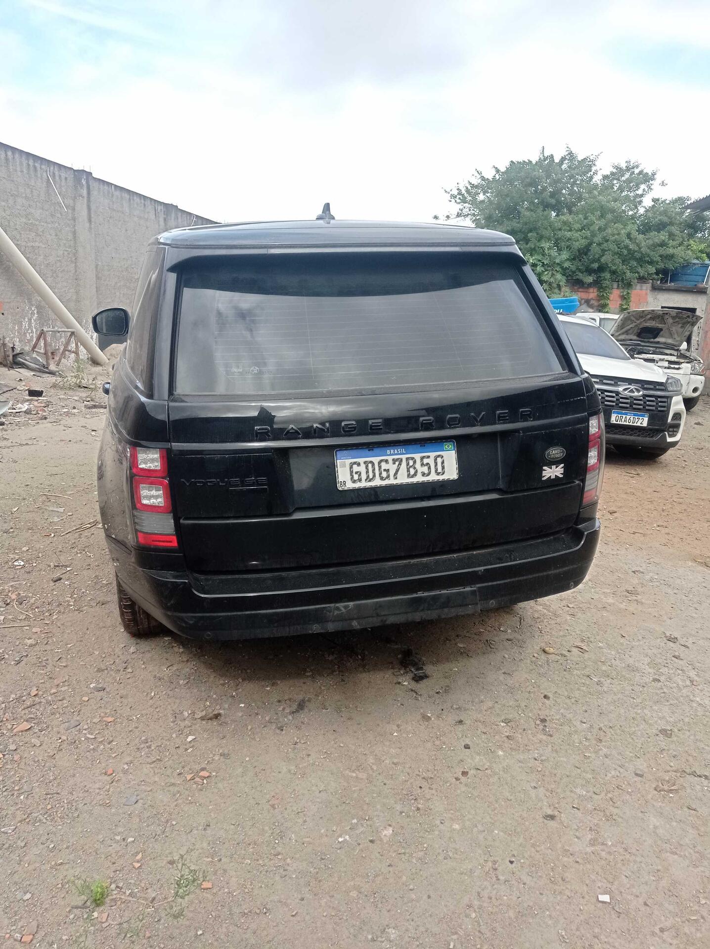 (SUCATA) LAND ROVER / RANGE ROVER VOGUE SE 4.4 SDV8 DIES. AUT 2014/2015 — foto 4 de 40