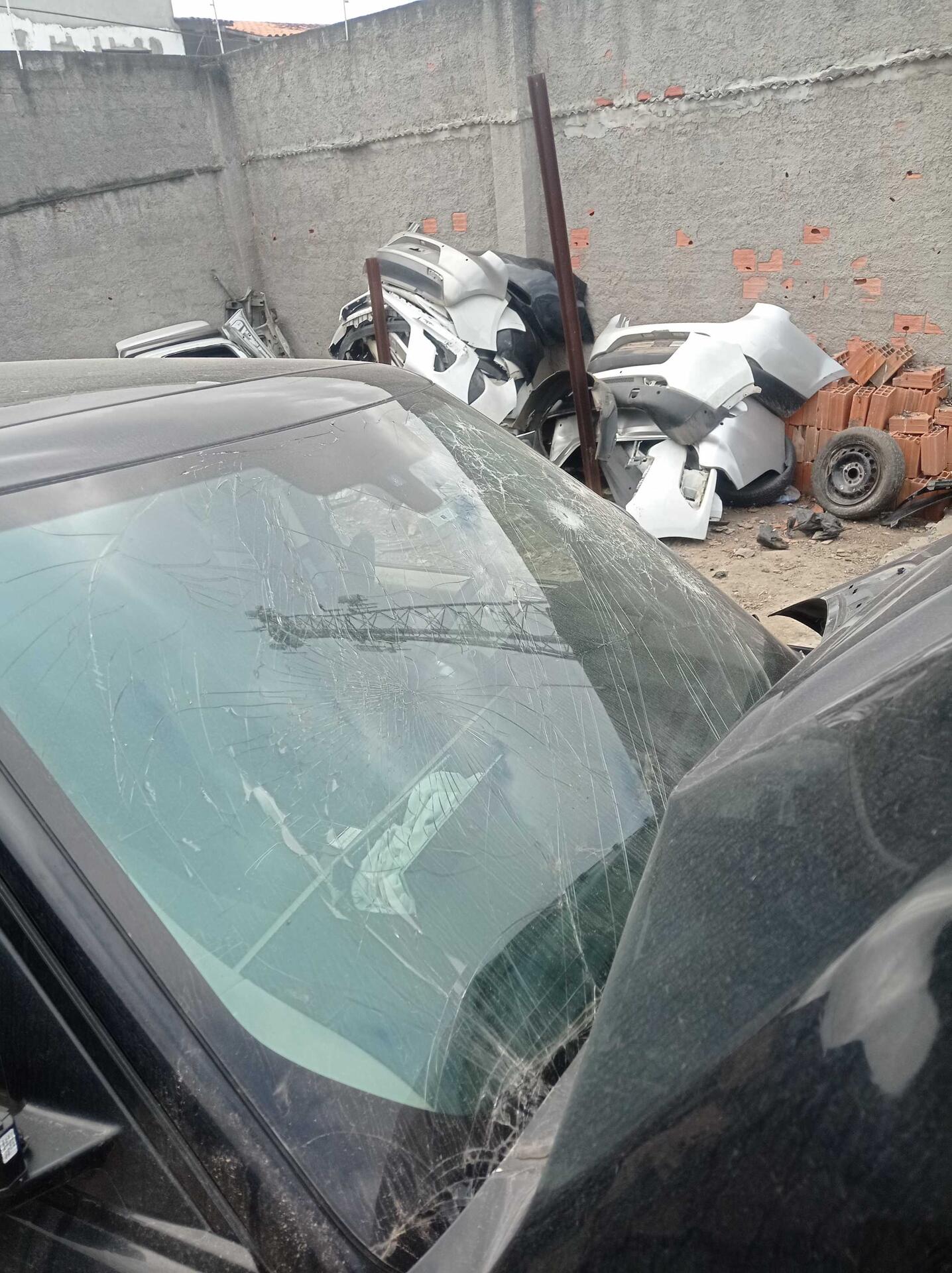 (SUCATA) LAND ROVER / RANGE ROVER VOGUE SE 4.4 SDV8 DIES. AUT 2014/2015 — foto 8 de 40
