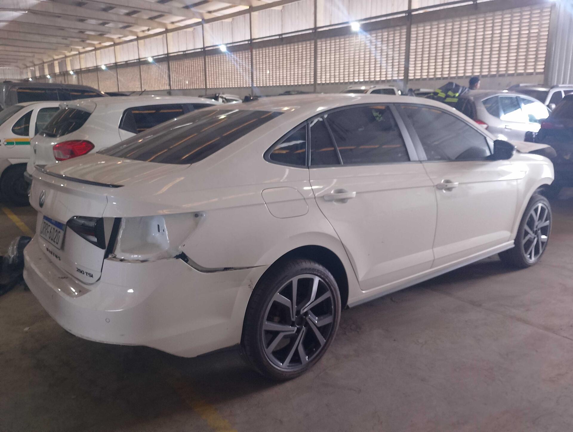VW / VIRTUS EXCLUSIVE FLEX 2024/2025 — foto 17 de 40