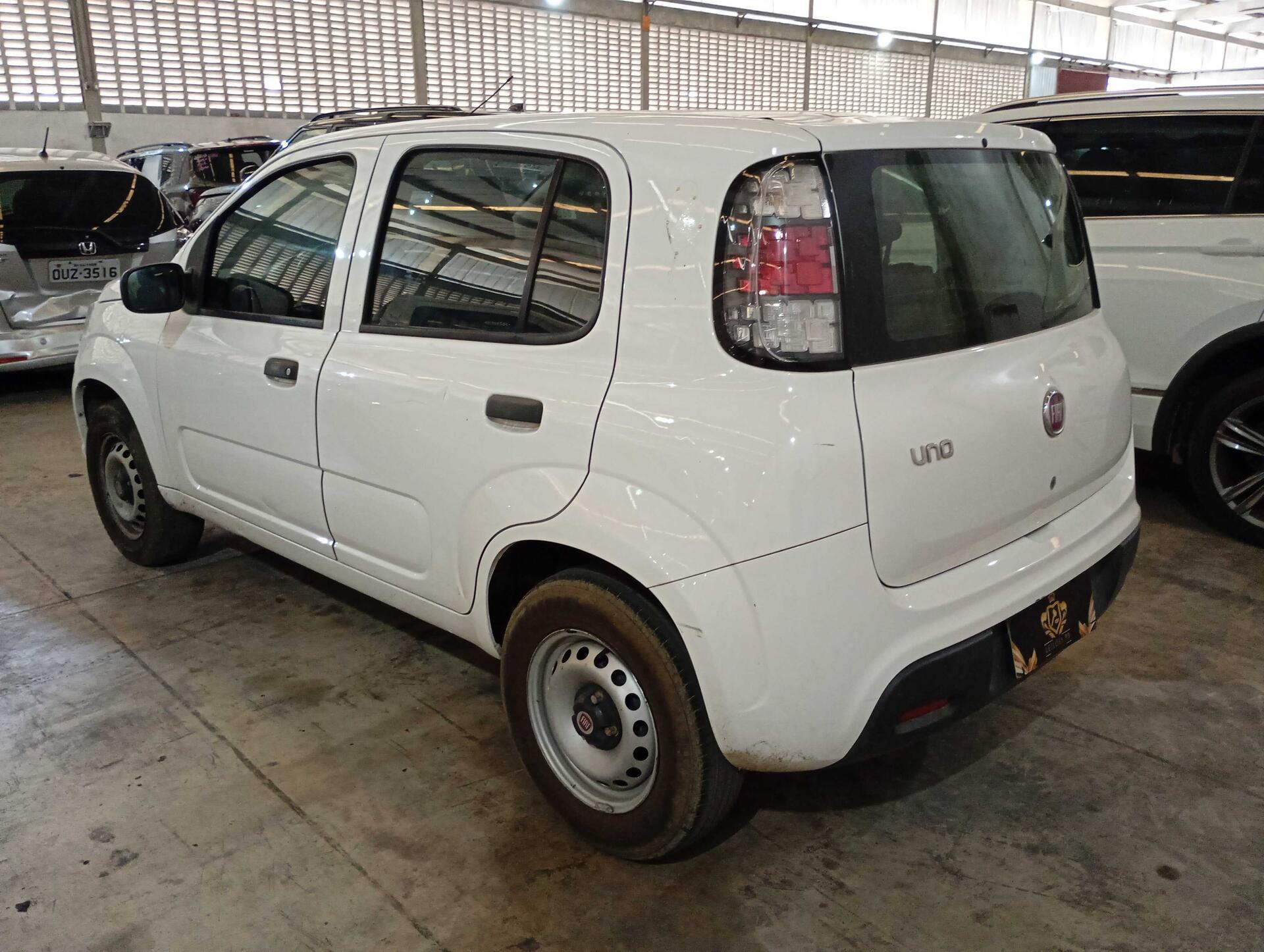 FIAT / UNO - leilão extrajudicial - Não informado PB