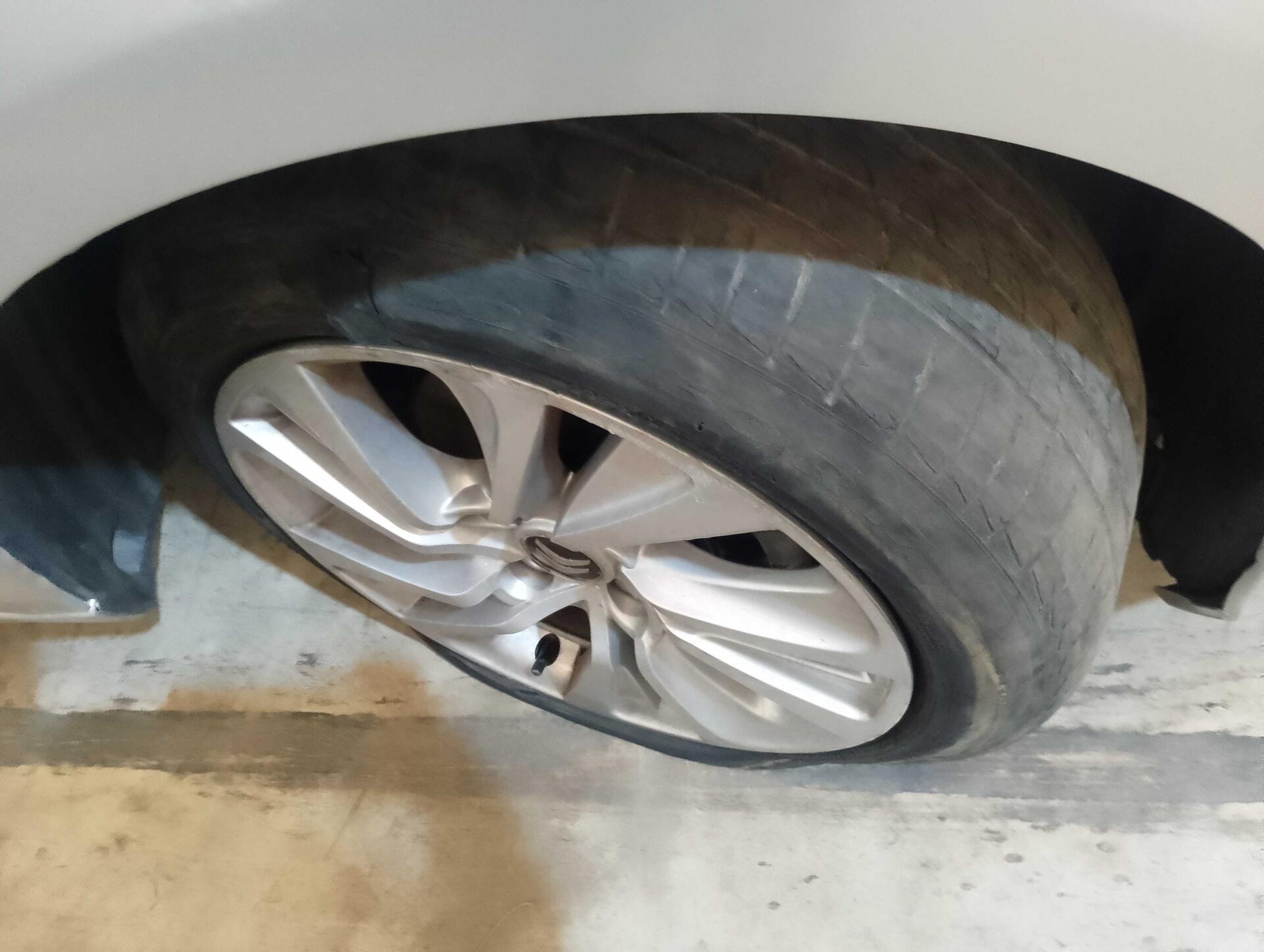 CITROEN / C4 LOUNGE TENDANCE 2.0 FLEX 4P AUT. 2015/2015 — foto 5 de 40