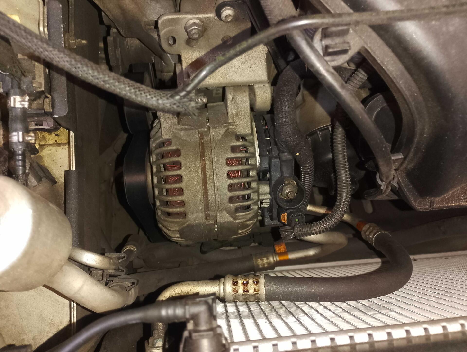 CITROEN / C4 LOUNGE TENDANCE 2.0 FLEX 4P AUT. 2015/2015 — foto 8 de 40