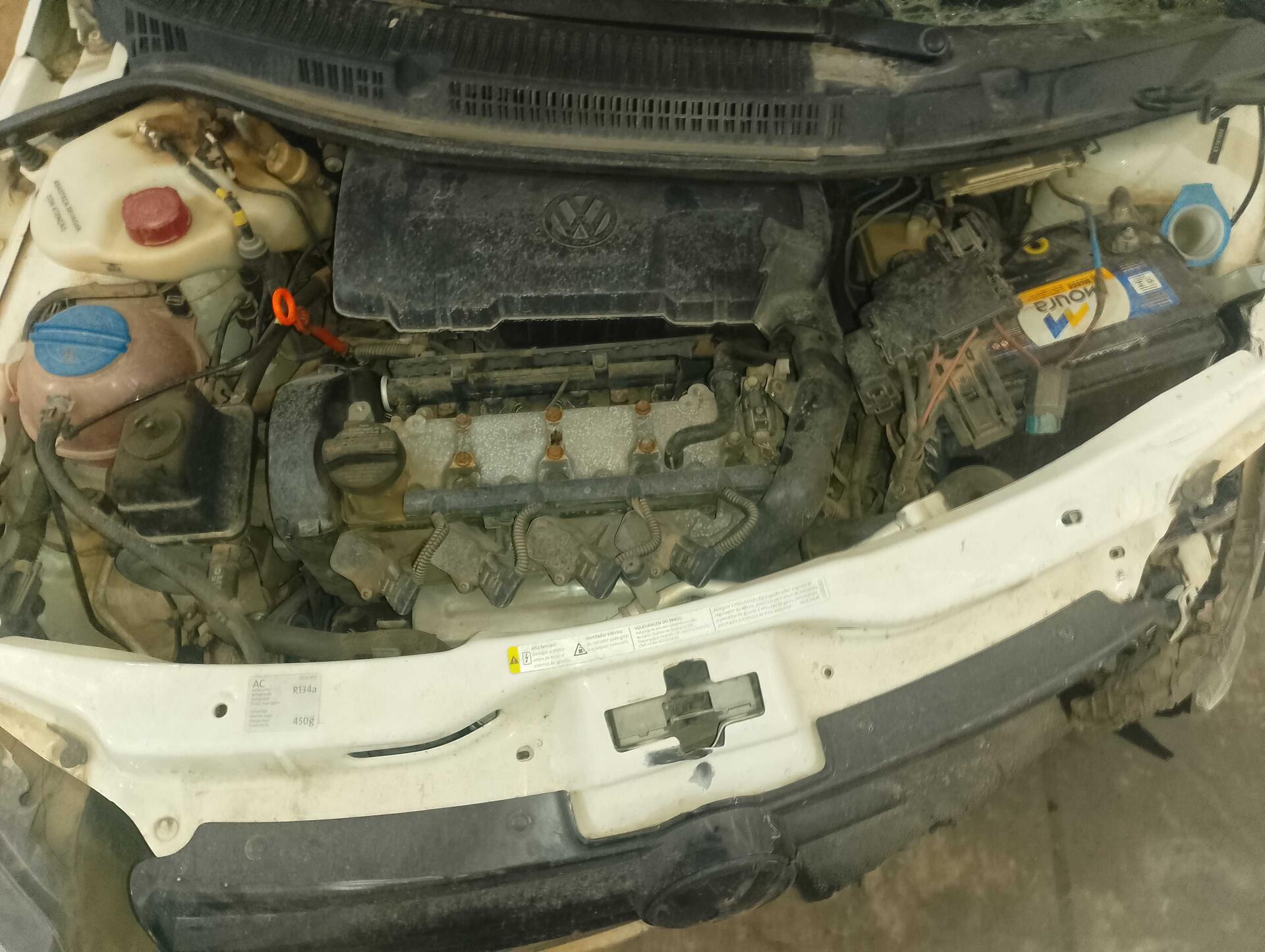 (SUCATA) VOLKSWAGEN / GOL 1.0MI TOTAL FLEX 8V 4P 2013/2014 — foto 27 de 36