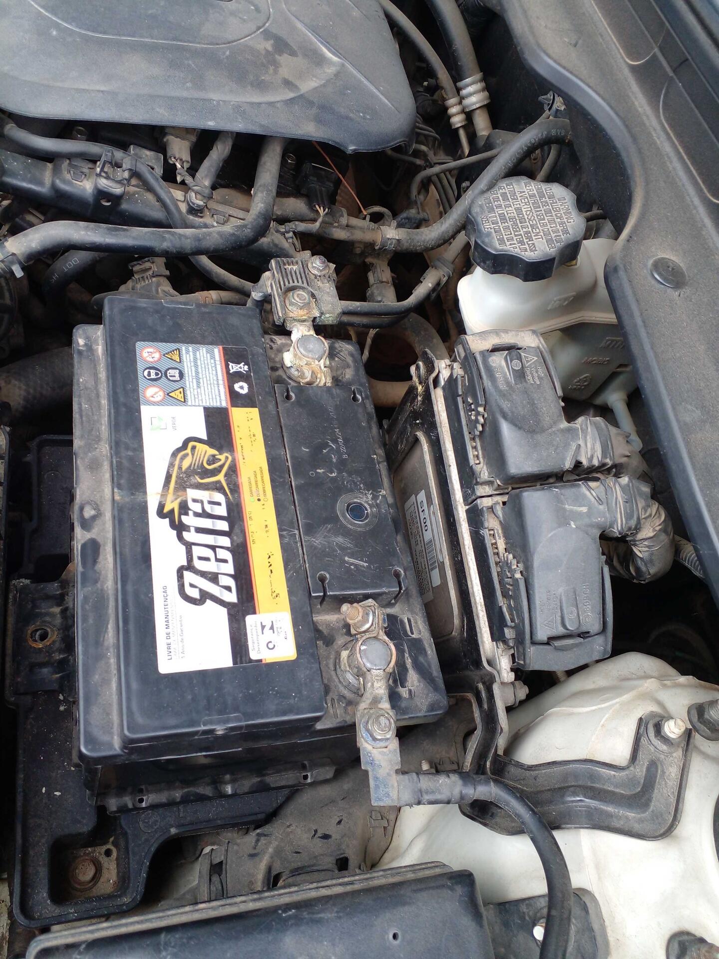 KIA / SPORTAGE (GER.III /IV) 4X2 AT FLEX 2011/2012 — foto 4 de 30