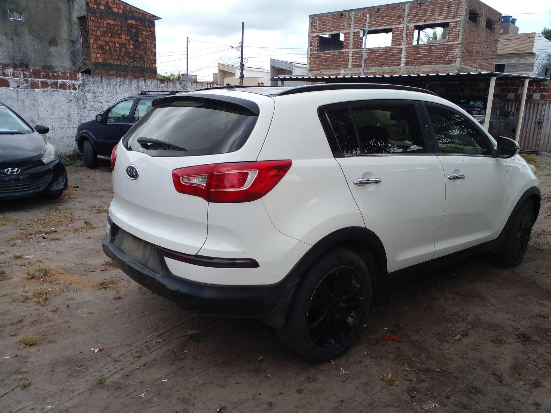 KIA / SPORTAGE (GER.III /IV) 4X2 AT FLEX 2011/2012 — foto 14 de 30