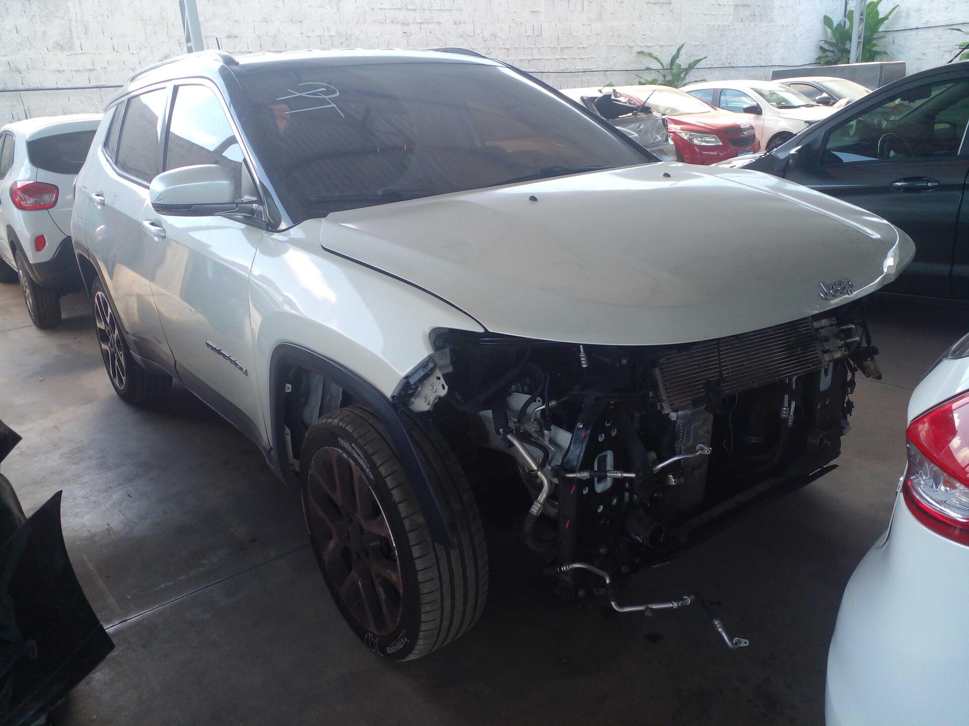 JEEP / COMPASS LIMITED 2.0 4X4 DIESEL 16V AUT. 2021/2021 — foto 16 de 40