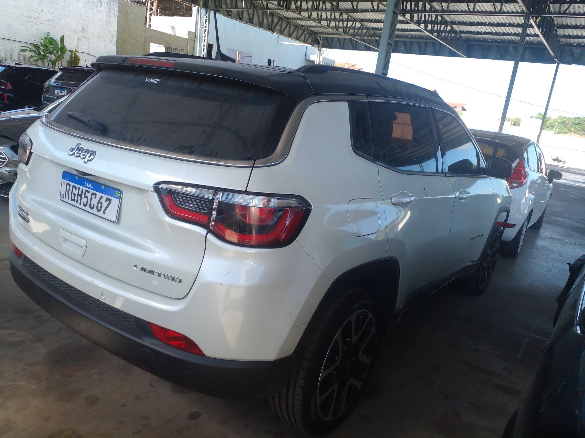 JEEP / COMPASS LIMITED 2.0 4X4 DIESEL 16V AUT. 2021/2021 — foto 17 de 40