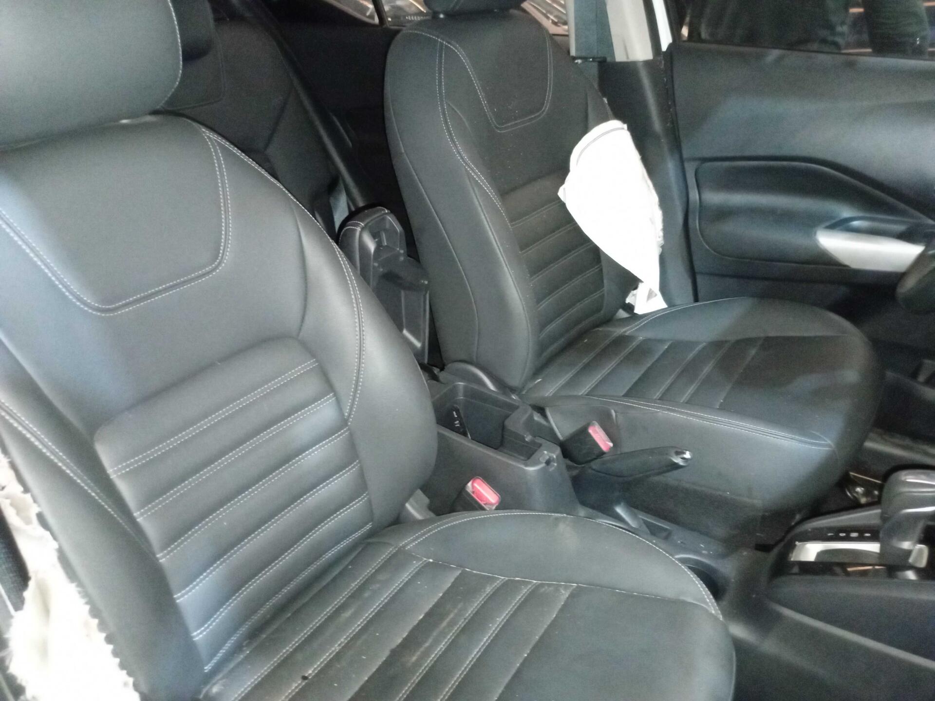 (SUCATA) NISSAN / KICKS PLAY ADV 2025/2025 — foto 31 de 40