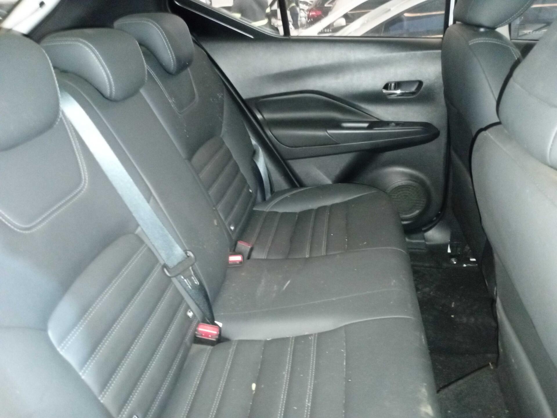 (SUCATA) NISSAN / KICKS PLAY ADV 2025/2025 — foto 33 de 40