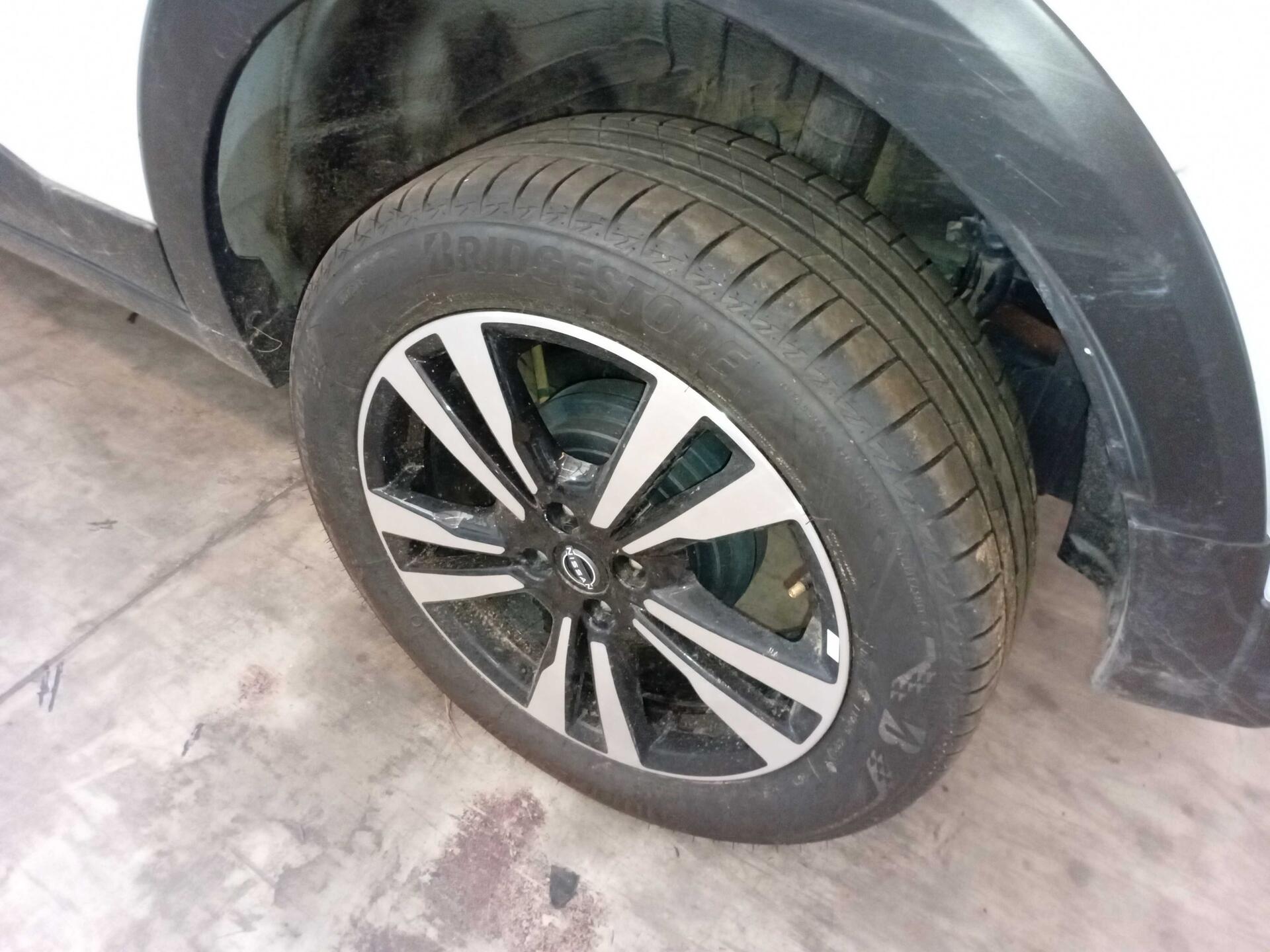 (SUCATA) NISSAN / KICKS PLAY ADV 2025/2025 — foto 36 de 40