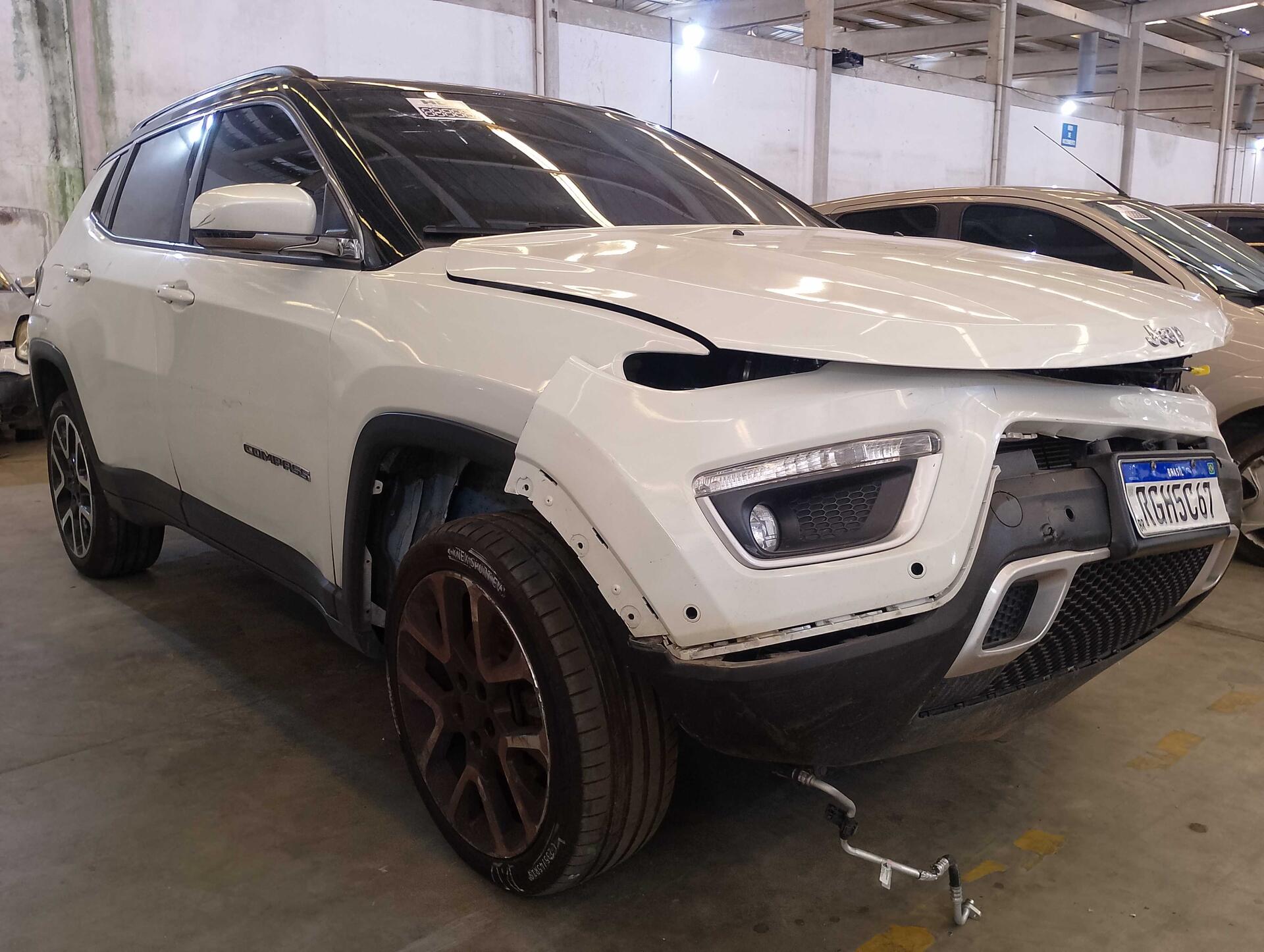 JEEP / COMPASS LIMITED 2.0 4X4 DIESEL 16V AUT. 2021/2021 — foto 21 de 40