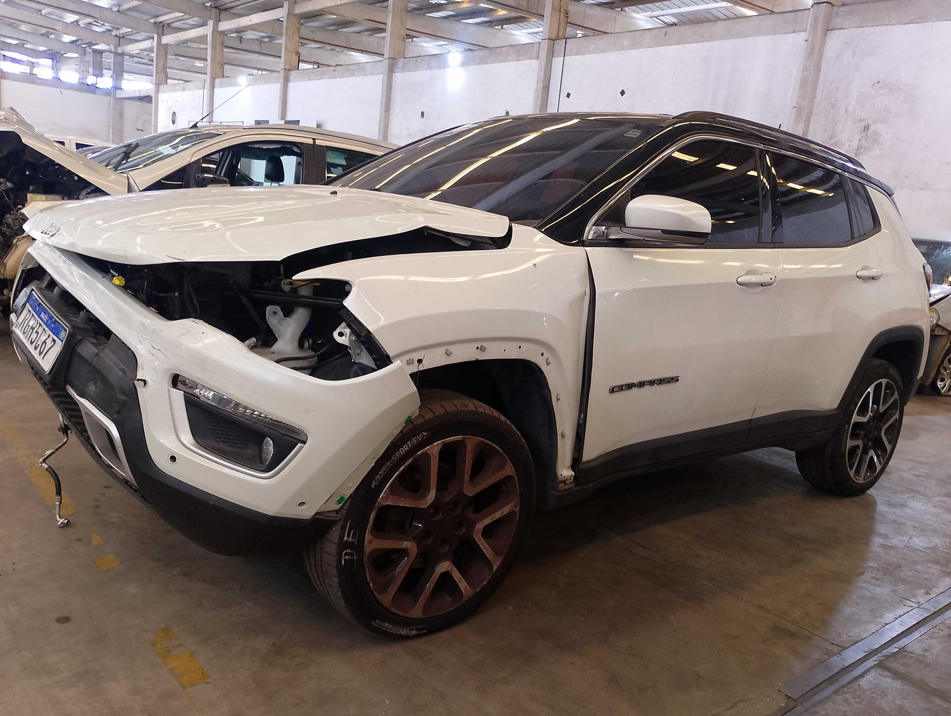 JEEP / COMPASS LIMITED 2.0 4X4 DIESEL 16V AUT. 2021/2021 — foto 22 de 40