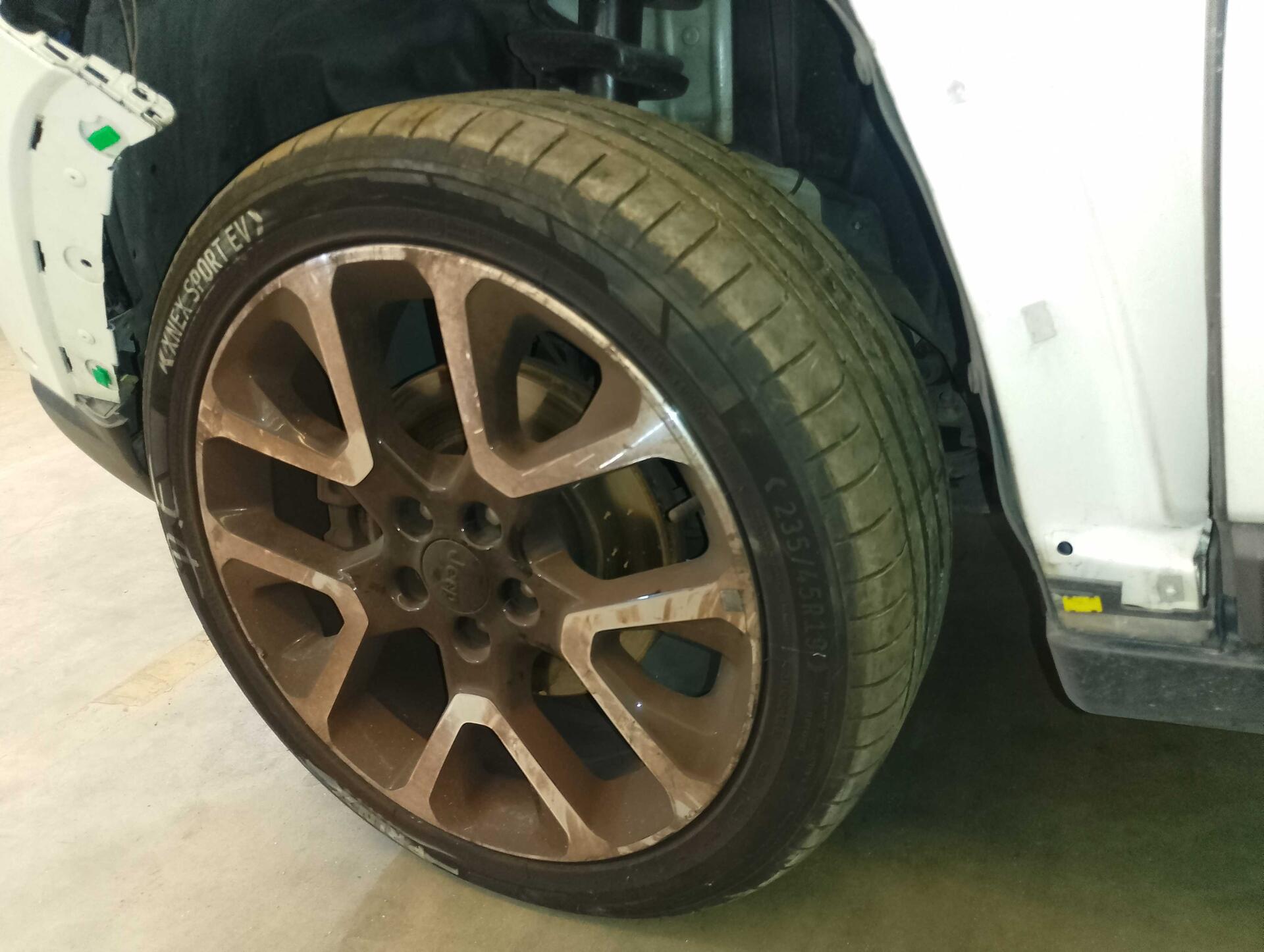 JEEP / COMPASS LIMITED 2.0 4X4 DIESEL 16V AUT. 2021/2021 — foto 38 de 40