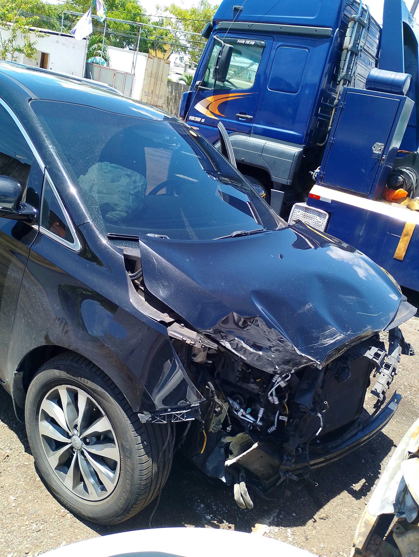 (SUCATA) KIA / GRAND CARNIVAL EX 3.3 V6 24V 270CV AUT 2018/2019 — foto 3 de 40