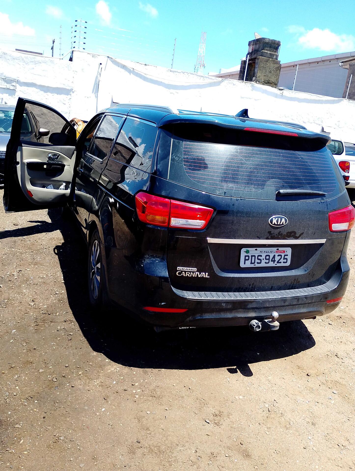 (SUCATA) KIA / GRAND CARNIVAL EX 3.3 V6 24V 270CV AUT 2018/2019 — foto 5 de 40