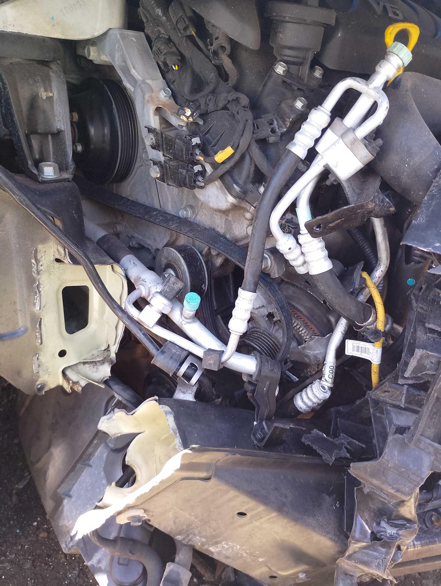 (SUCATA) KIA / GRAND CARNIVAL EX 3.3 V6 24V 270CV AUT 2018/2019 — foto 15 de 40