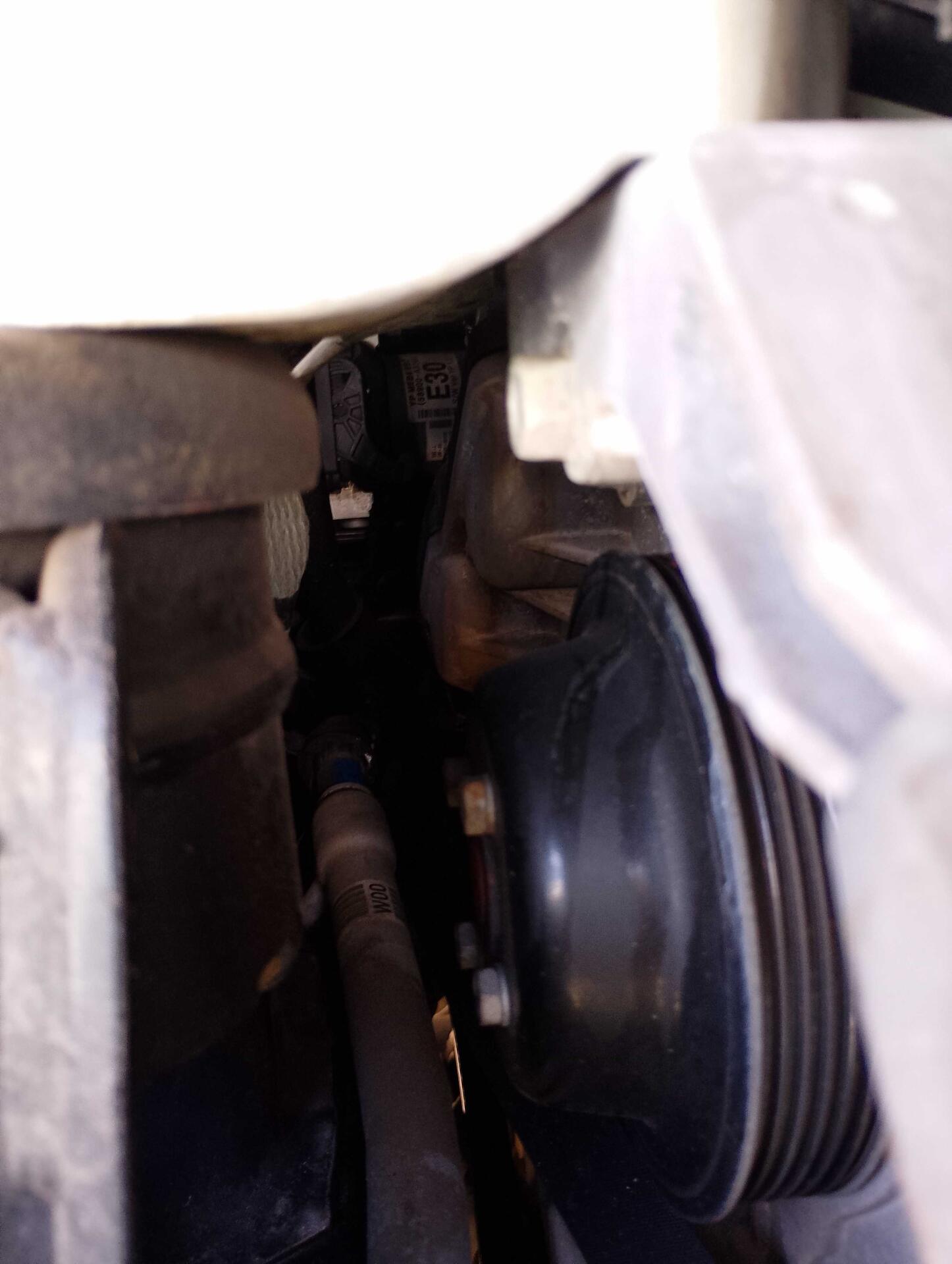 (SUCATA) KIA / GRAND CARNIVAL EX 3.3 V6 24V 270CV AUT 2018/2019 — foto 16 de 40