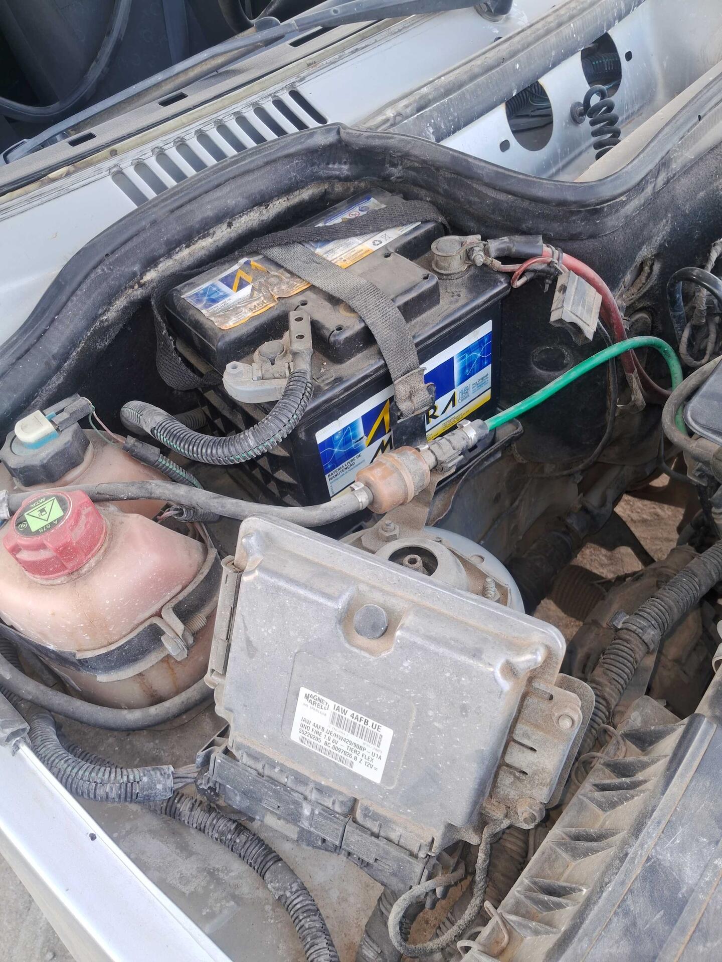 FIAT / UNO MILLE 1.0 FIRE FLEX ECONOMY 2P — foto 7 de 18