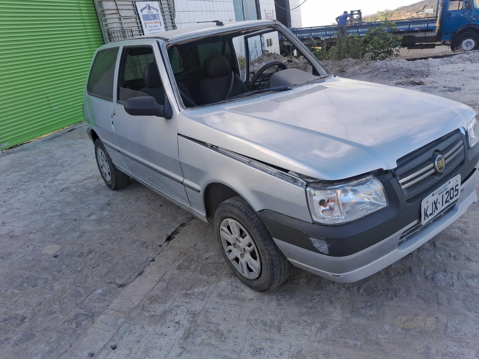 FIAT / UNO MILLE 1.0 FIRE FLEX ECONOMY 2P — foto 11 de 18