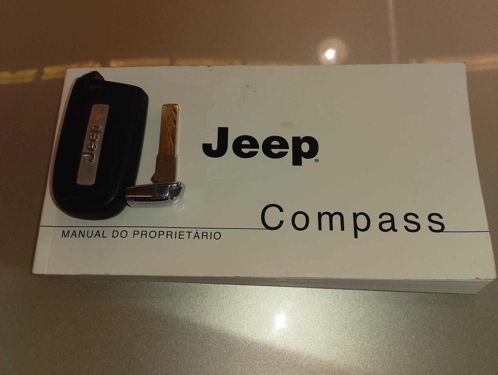 JEEP / COMPASS LONGITUDE D DIESEL 2017/2017 — foto 28 de 32