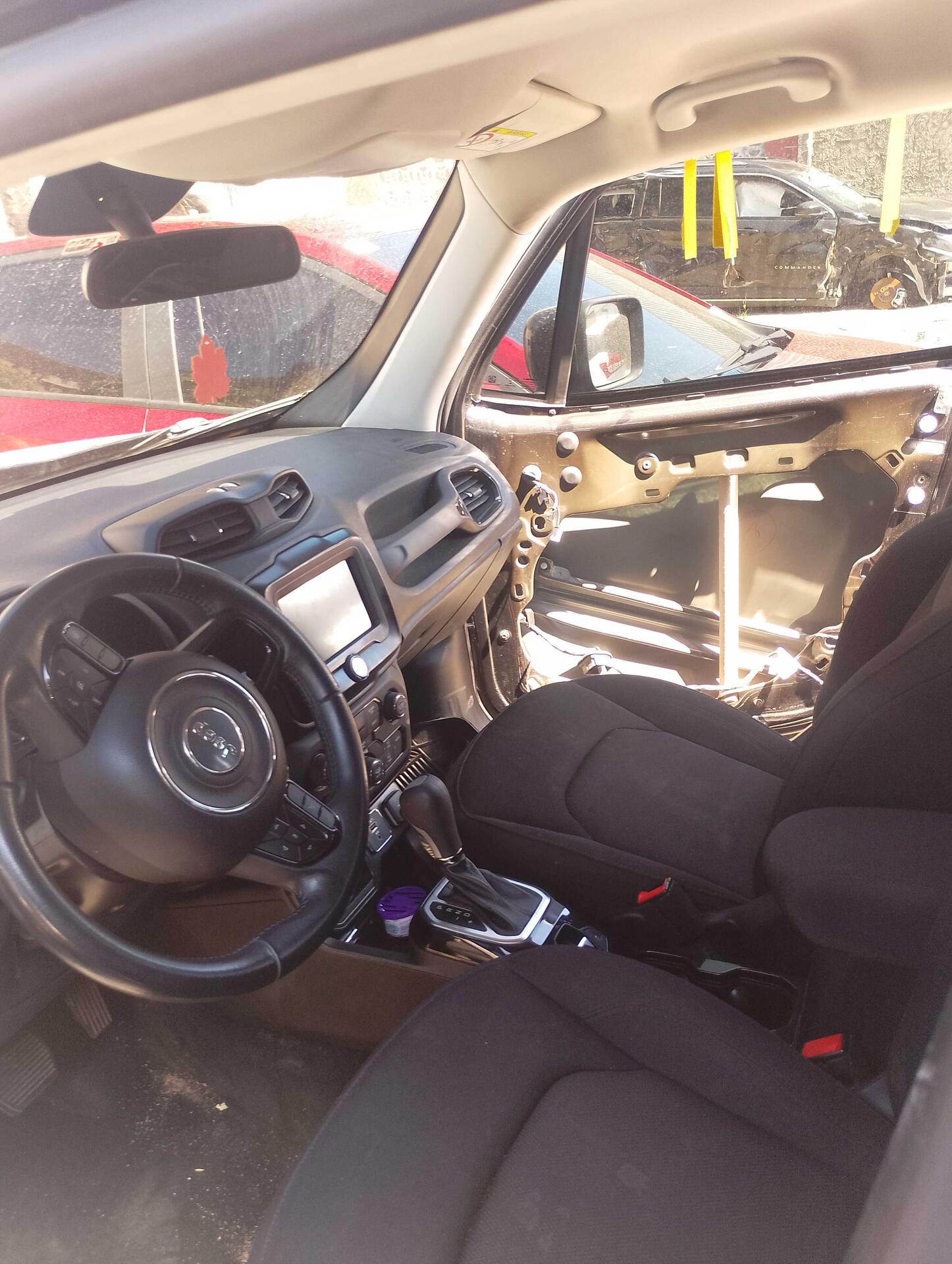 JEEP / RENEGADE SPORT 4X2 1.8 16V AUT FLEX 2020/2021 — foto 6 de 40